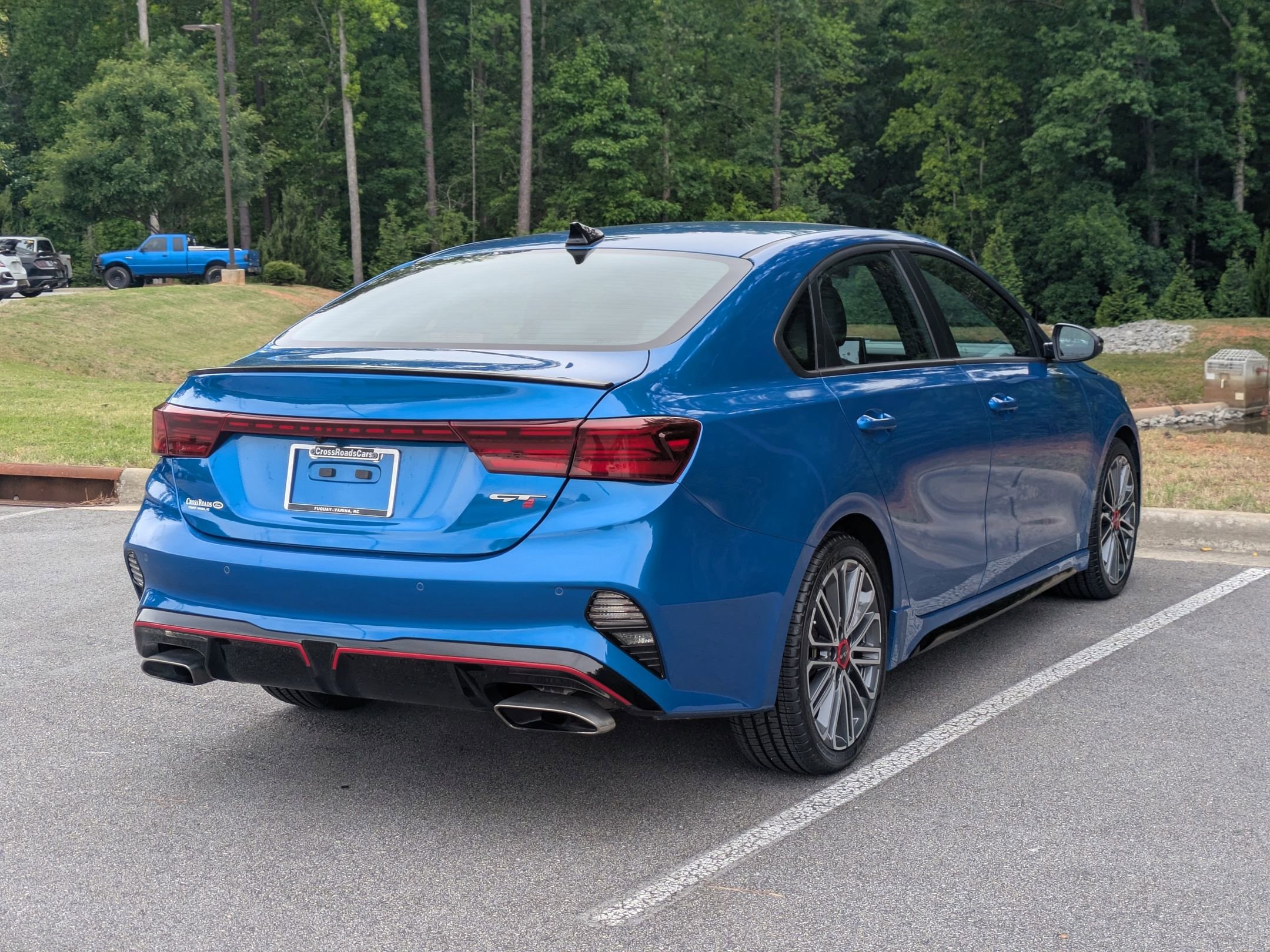 Used 2023 Kia Forte GT w/ GT2 Package FWD image 3