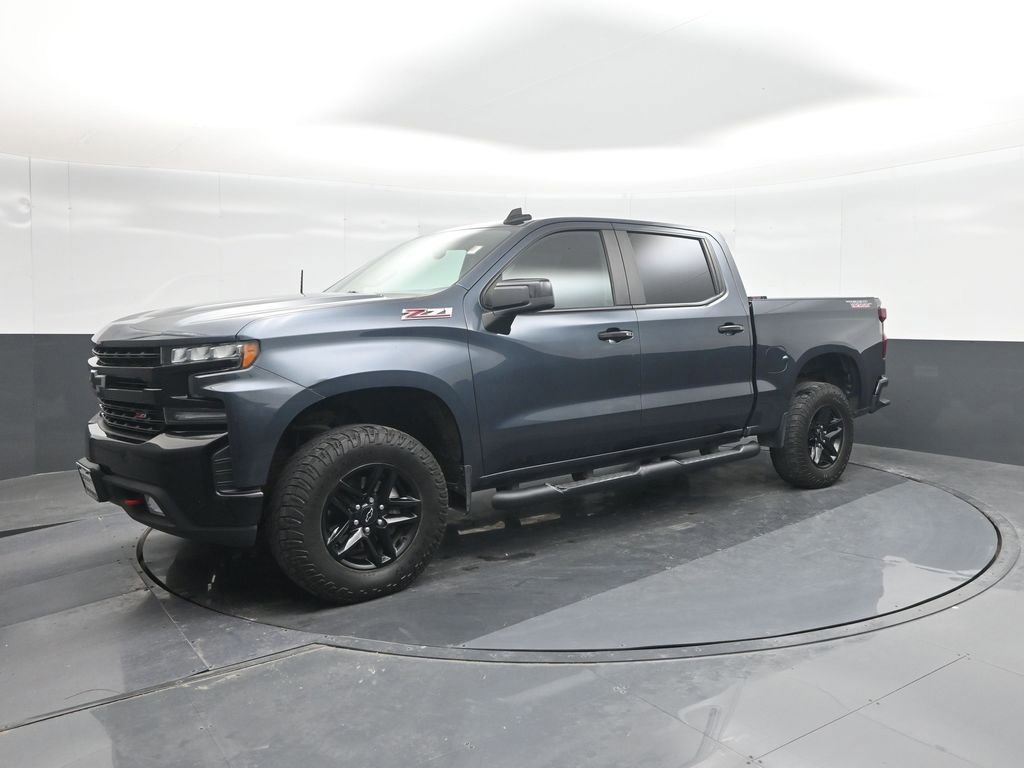 Used 2020 Chevrolet Silverado 1500 LT Trail Boss image 3