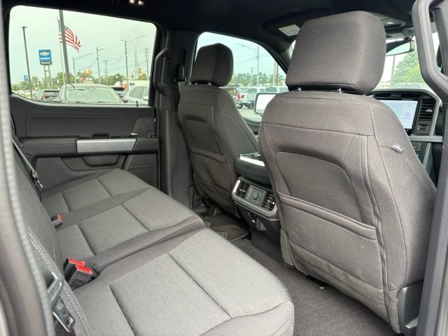 Certified 2025 Ford F150 XLT w/ Equipment Group 302A MID AWD/4WD image 15