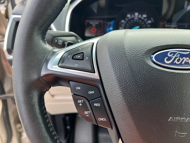 Certified 2017 Ford Edge Titanium w/ Equipment Group 302A AWD/4WD image 17