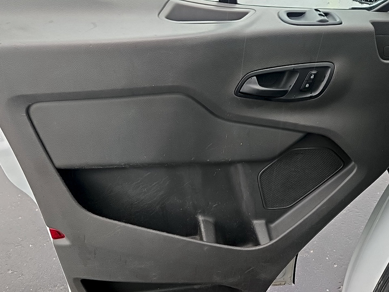 Certified 2020 Ford Transit 250 148 High Roof Extended RWD image 10