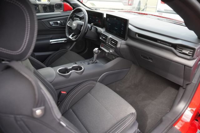Certified 2025 Ford Mustang GT RWD image 13