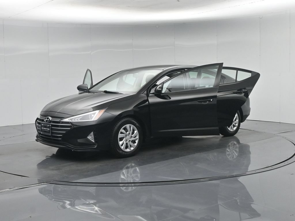 Used 2019 Hyundai Elantra SE w/ Cargo Package FWD image 30