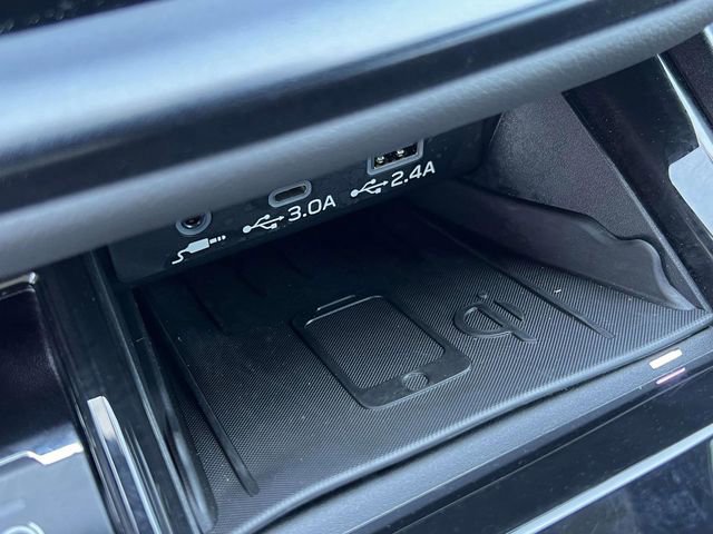 Used 2025 Subaru Outback Wilderness AWD/4WD image 31