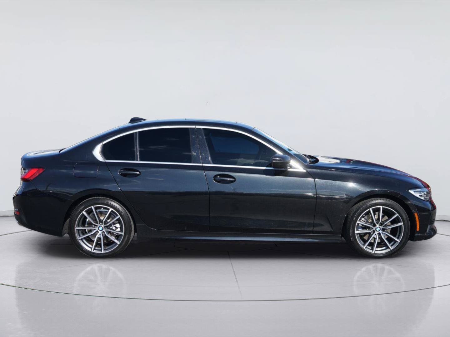 Used 2020 BMW 330i Sedan RWD image 5