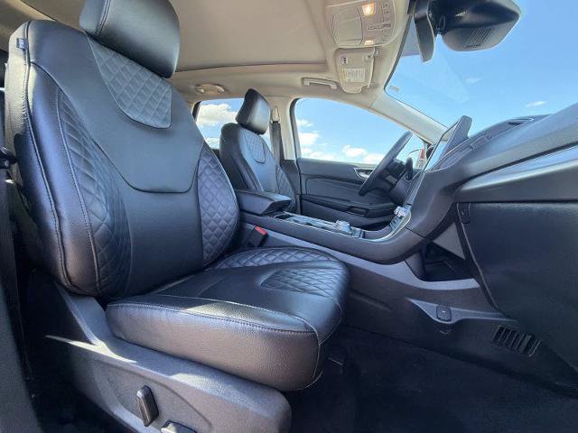 Certified 2024 Ford Edge Titanium w/ Equipment Group 301A AWD/4WD image 21