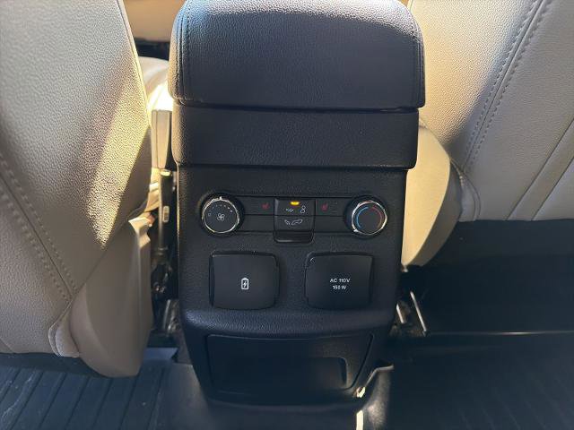 Certified 2019 Ford Explorer Limited w/ Ford Safe & Smart Package image 28