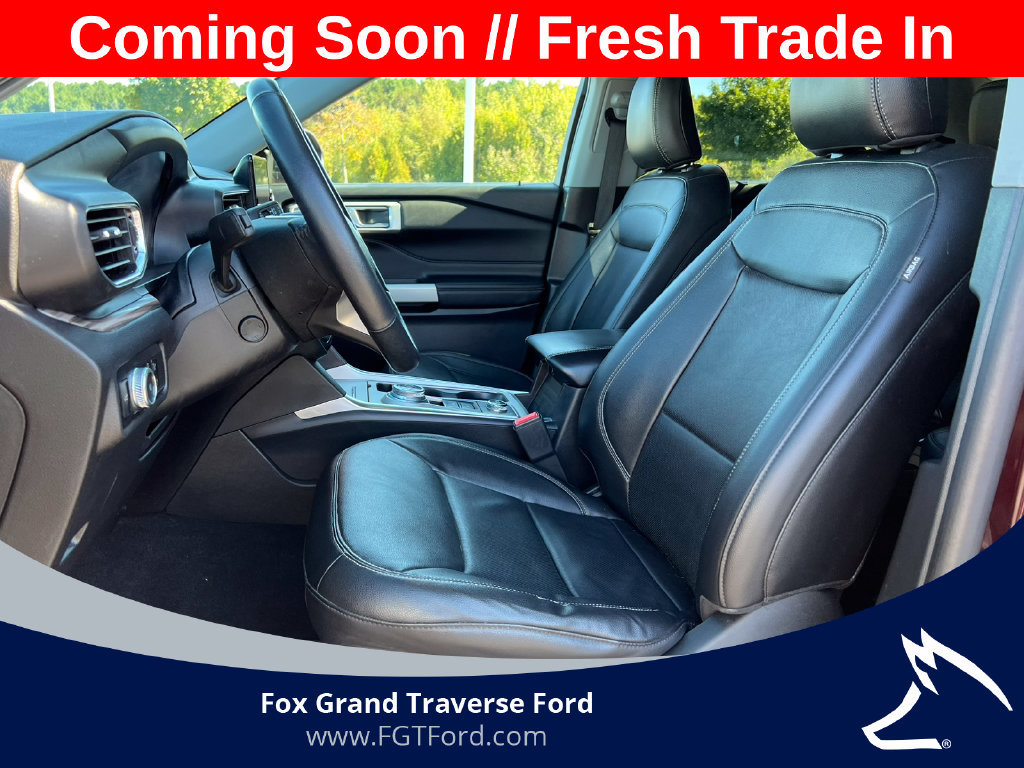 Certified 2023 Ford Explorer Limited w/ Equipment Group 301A AWD/4WD image 3