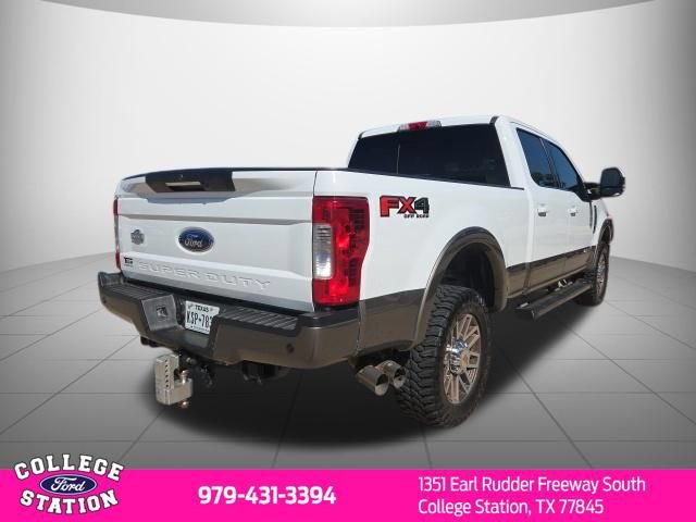 Certified 2019 Ford F250 King Ranch w/ FX4 Off-Road Package AWD/4WD image 4