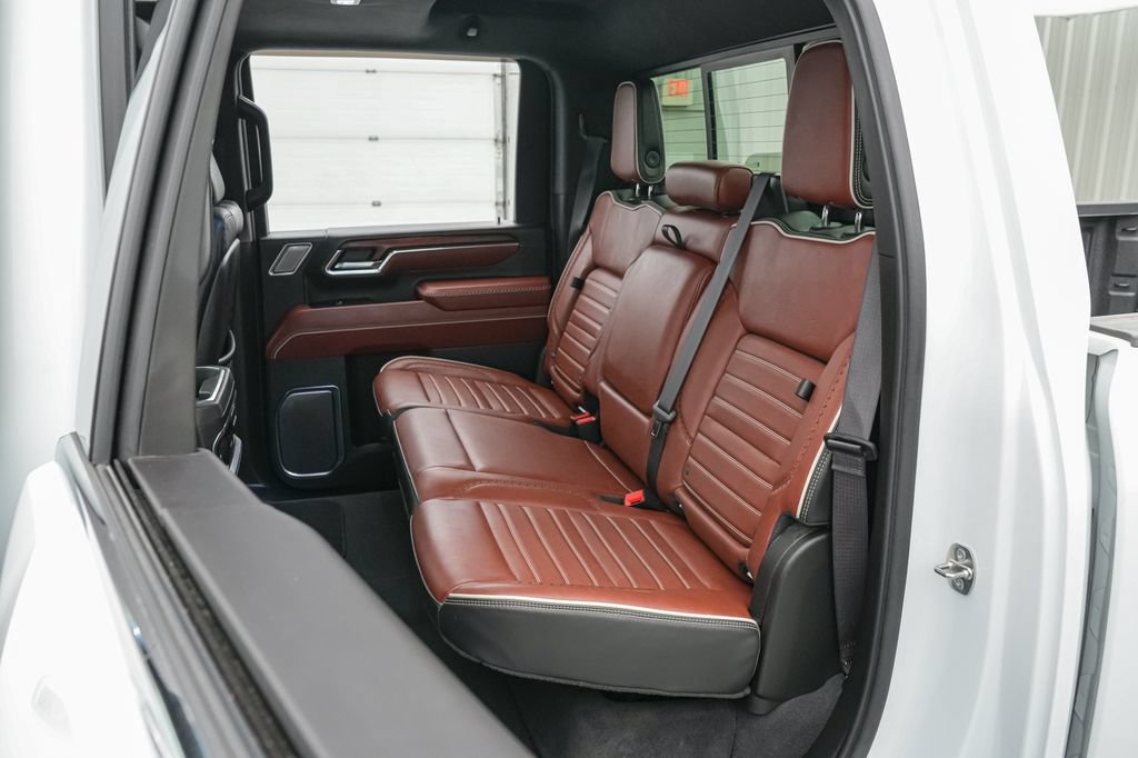 Used 2024 GMC Sierra 2500 Denali Ultimate AWD/4WD image 23