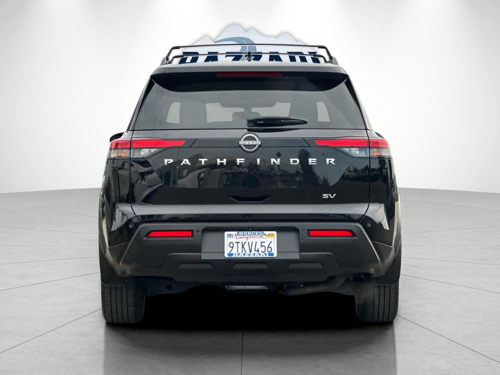 Used 2022 Nissan Pathfinder SV w/ Cargo Package image 4