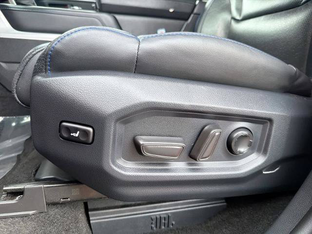 Used 2023 Toyota Tundra Platinum w/ Advanced Package AWD/4WD image 18