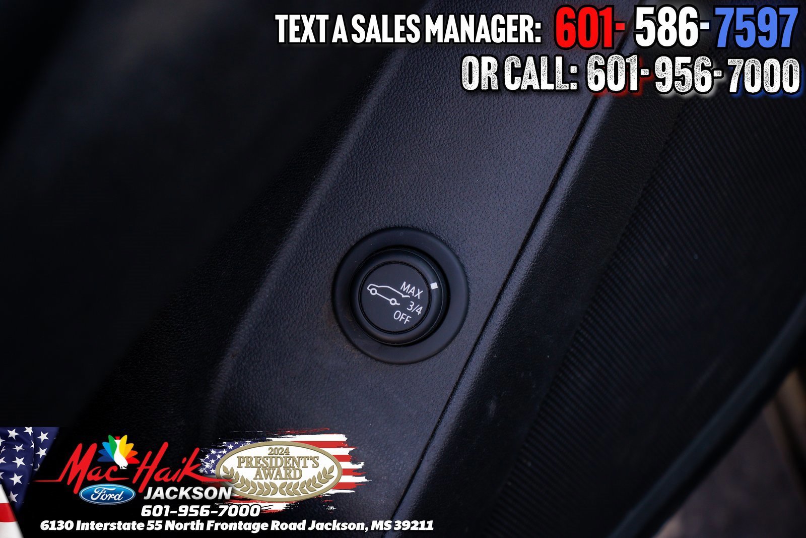 Used 2019 Chevrolet Equinox LT w/ Driver Convenience Package image 10