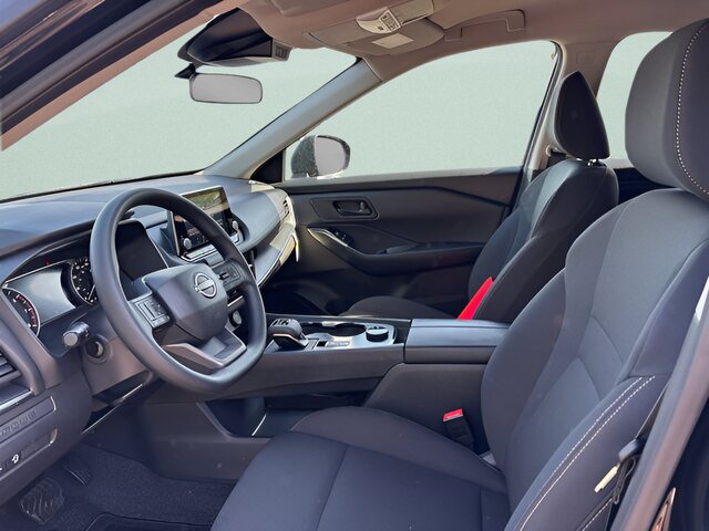Used 2026 Nissan Rogue S AWD/4WD image 4