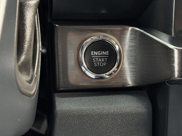 Certified 2023 Ford F450 Lariat w/ Lariat Ultimate Package image 19