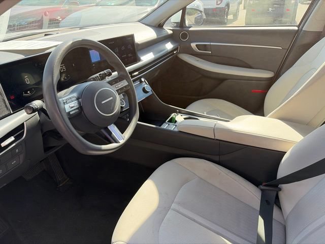 Used 2025 Hyundai Sonata SEL FWD image 14