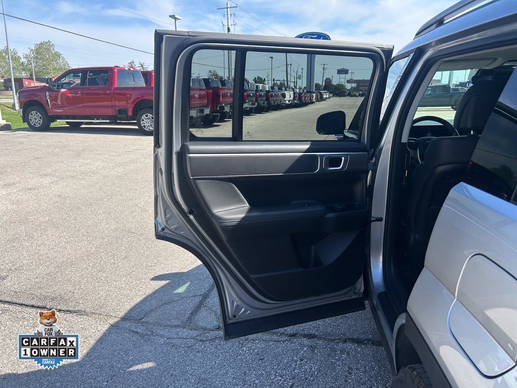 Used 2026 Hyundai Santa Fe SEL AWD/4WD image 16