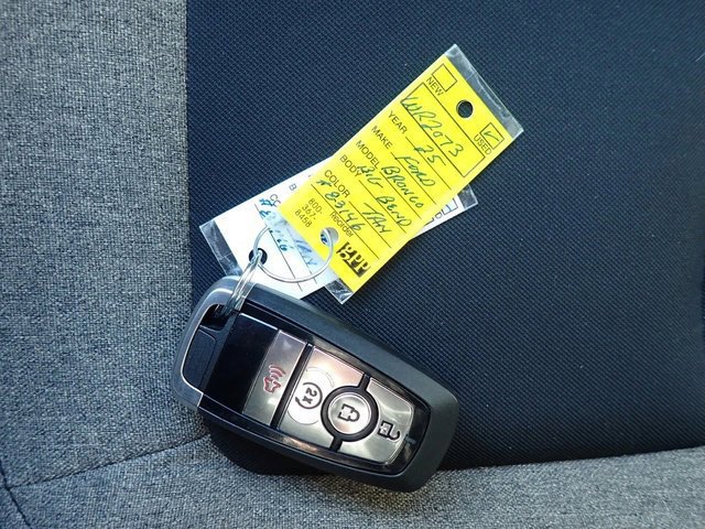 Certified 2025 Ford Bronco Big Bend image 30