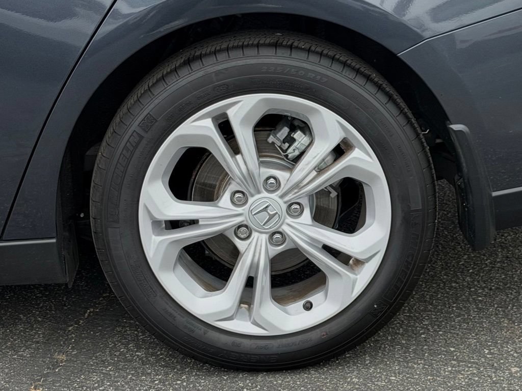Used 2025 Honda Accord LX image 13