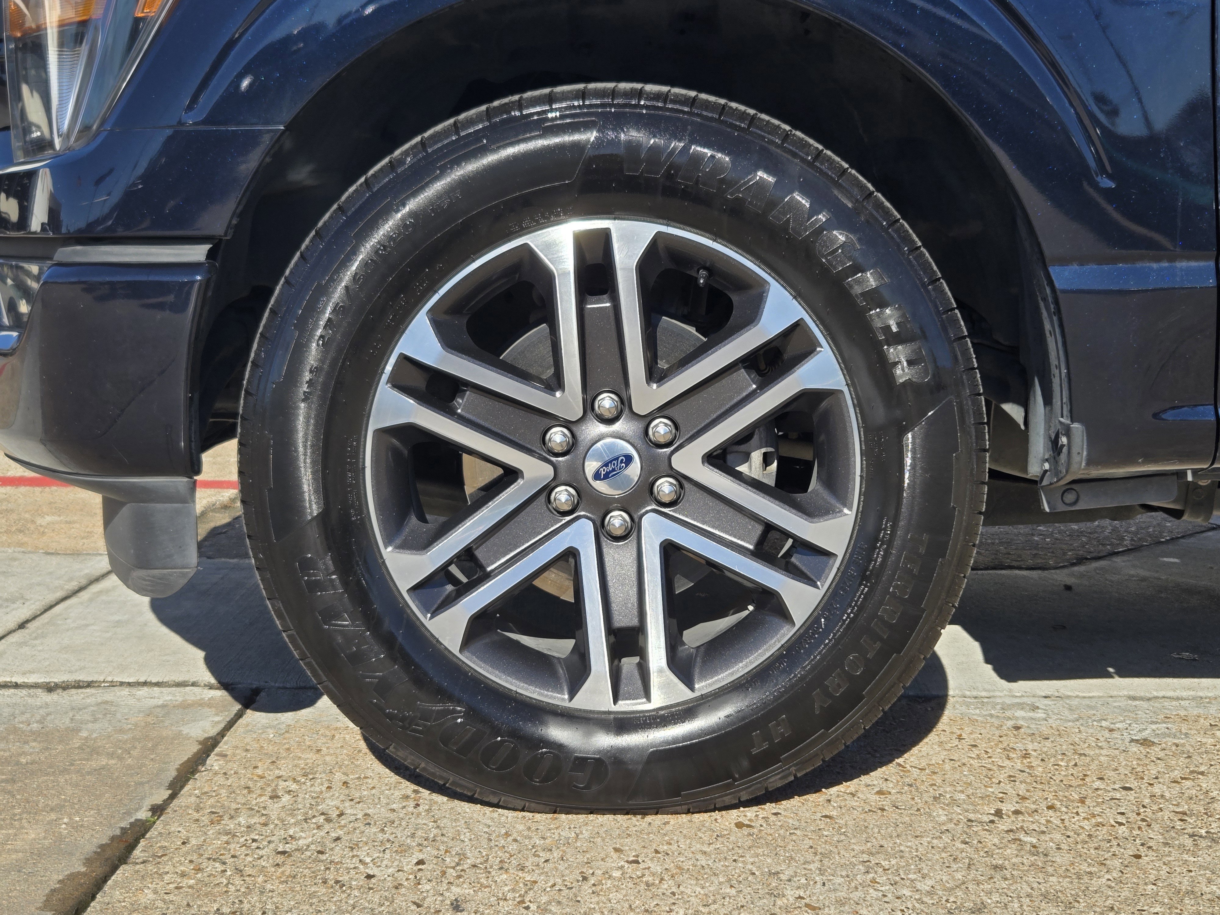 Certified 2023 Ford F150 XL w/ STX Appearance Package image 7