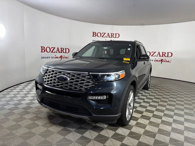 Certified 2023 Ford Explorer Platinum w/ Technology Package AWD/4WD image 4