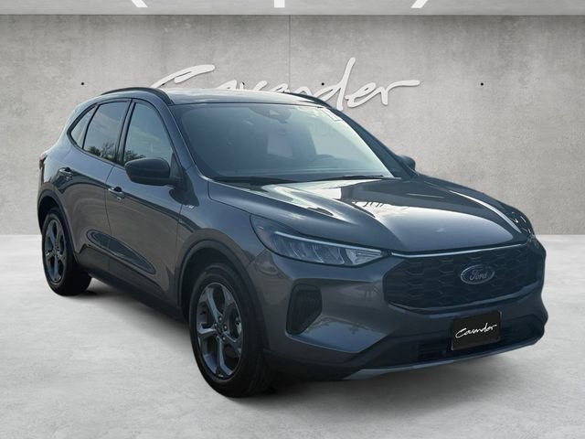 Certified 2025 Ford Escape ST-Line FWD image 2