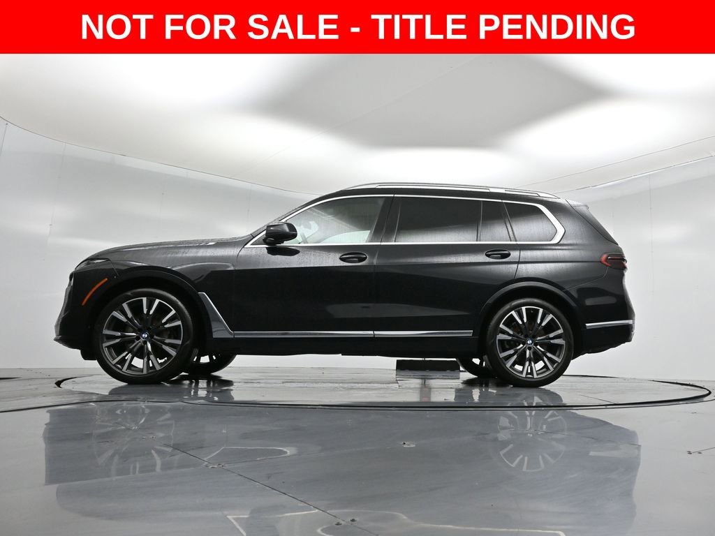 Used 2023 BMW X7 xDrive40i w/ Parking Assistance Package image 6