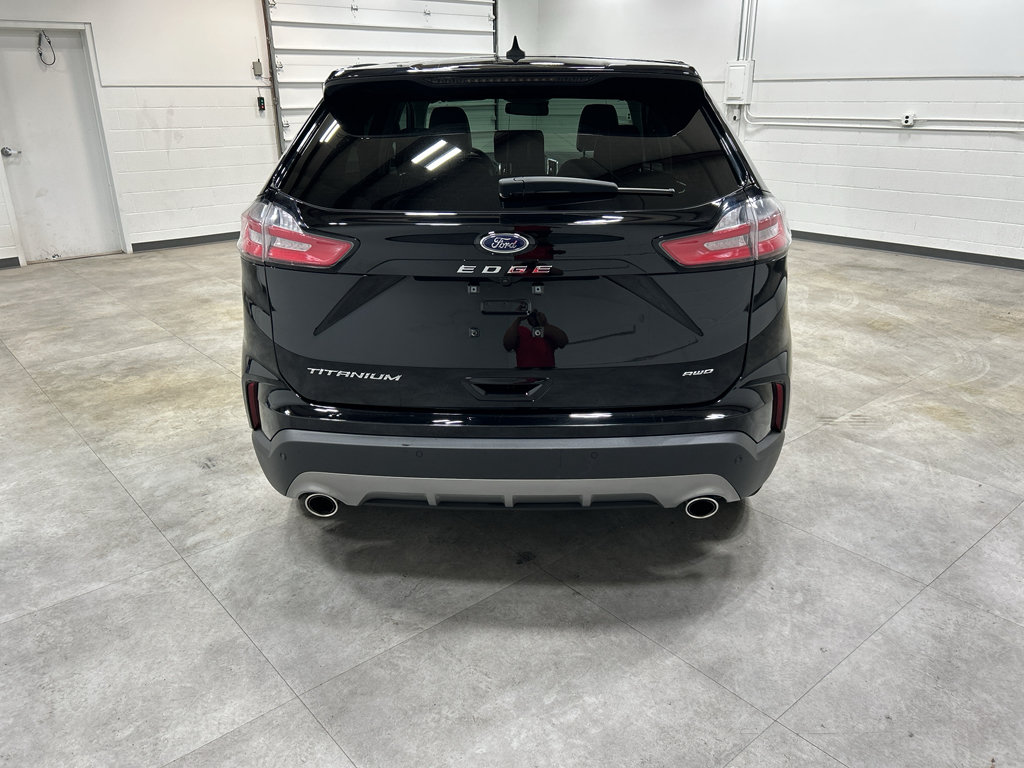 Certified 2024 Ford Edge Titanium AWD/4WD image 6