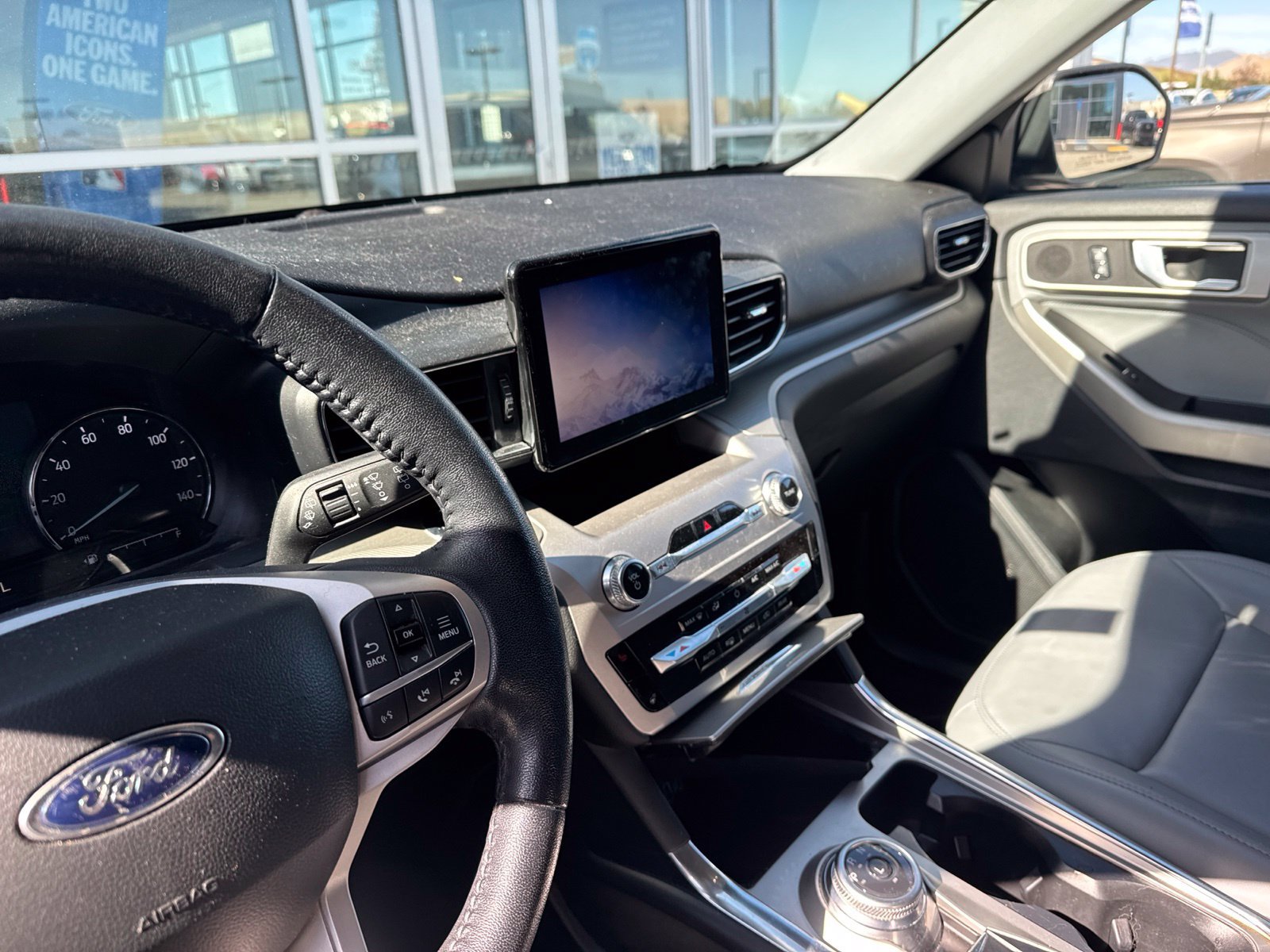 Certified 2021 Ford Explorer XLT w/ Equipment Group 202A AWD/4WD image 16