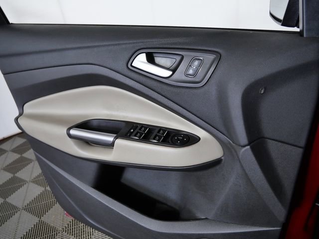 Certified 2019 Ford Escape SEL image 28