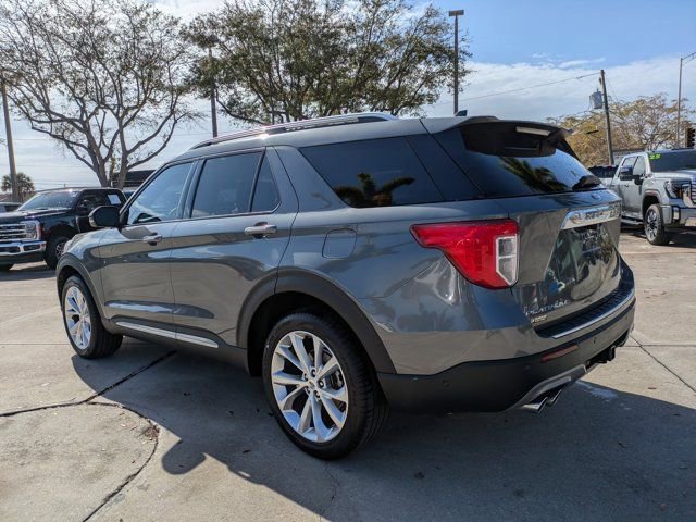 Certified 2023 Ford Explorer Platinum w/ Technology Package image 2