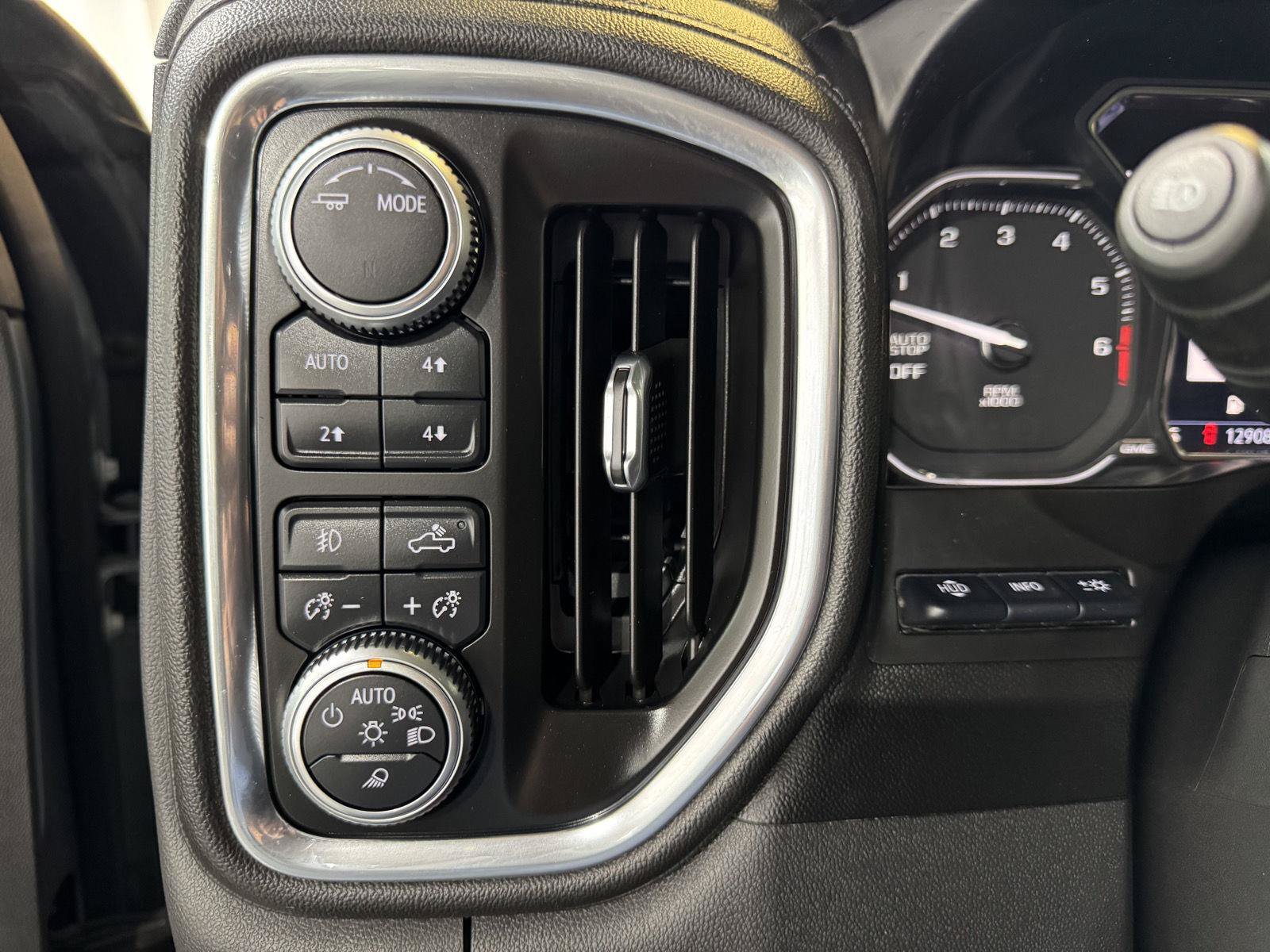 Used 2020 GMC Sierra 1500 Denali w/ Denali Ultimate Package AWD/4WD image 16