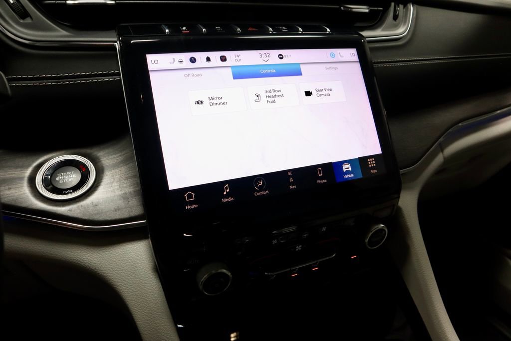 Used 2023 Jeep Grand Cherokee L Overland image 36