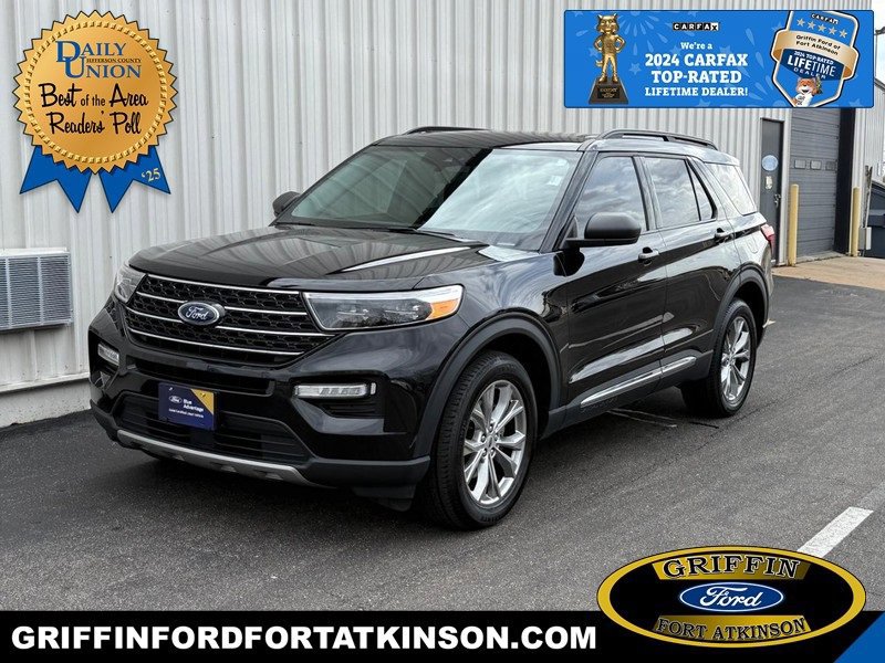 Certified 2023 Ford Explorer XLT image 1
