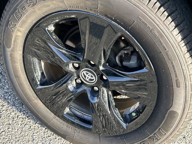 Used 2020 Toyota RAV4 XLE FWD image 12