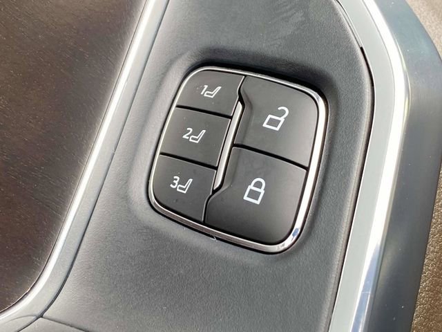 Certified 2025 Ford F450 King Ranch w/ Chrome Package image 23