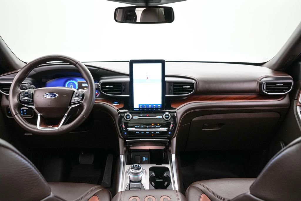 Certified 2023 Ford Explorer King Ranch w/ Technology Package image 16