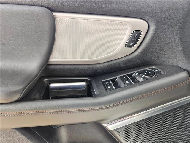 Certified 2025 Ford Expedition Active image 10