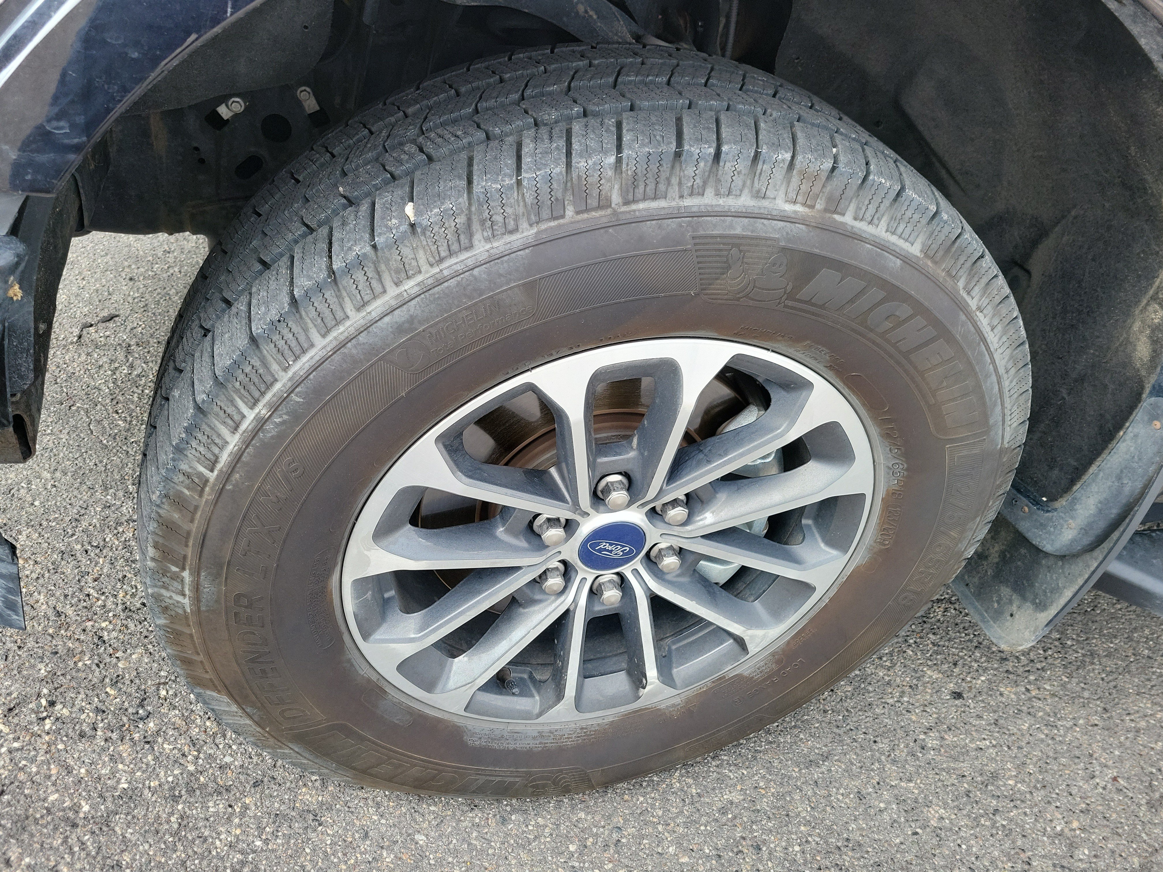 Certified 2019 Ford F150 XLT w/ Equipment Group 302A Luxury AWD/4WD image 8