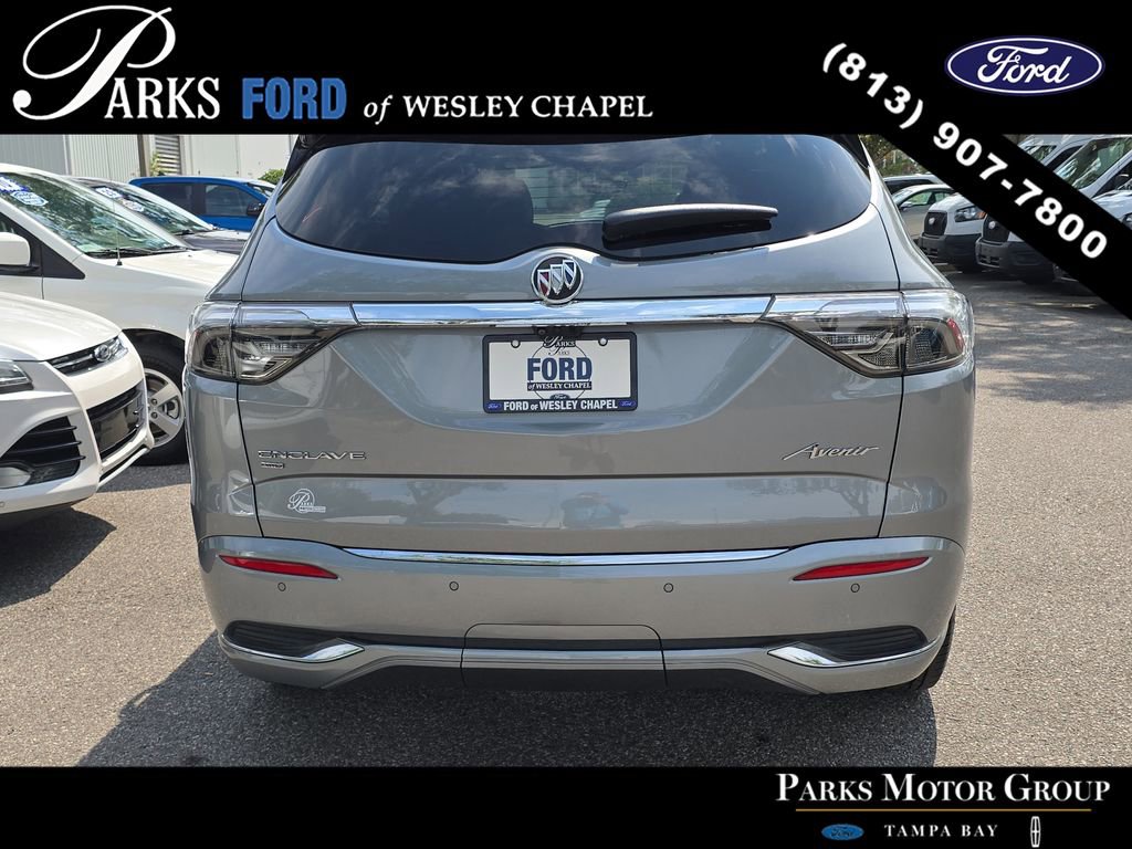 Used 2023 Buick Enclave Avenir w/ Avenir Technology Package AWD/4WD image 5