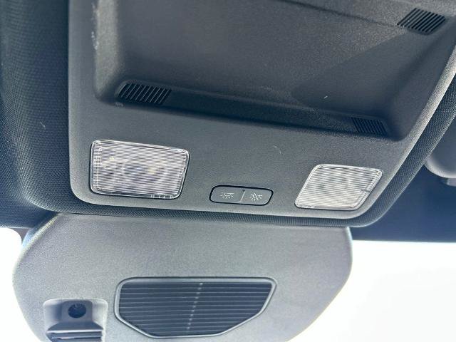 Certified 2025 Ford Escape ST-Line Select AWD/4WD image 38