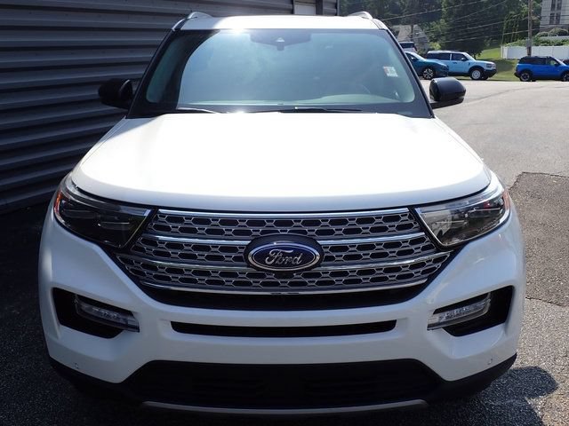 Certified 2024 Ford Explorer Limited w/ Limited Technology Package AWD/4WD image 13
