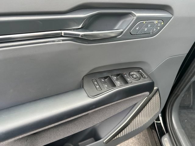 Used 2024 Kia EV9 Land AWD/4WD image 24