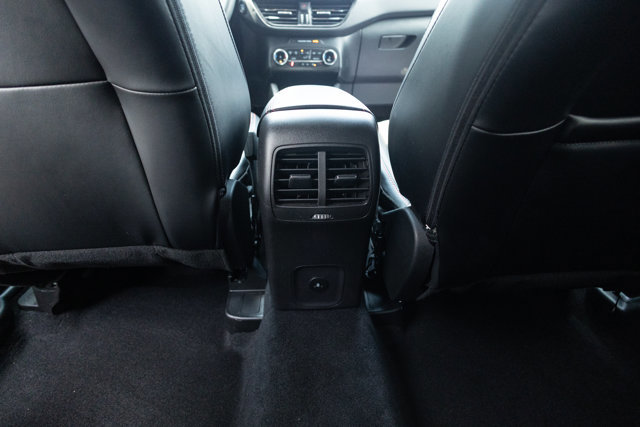 Certified 2023 Ford Escape ST-Line Select AWD/4WD image 10