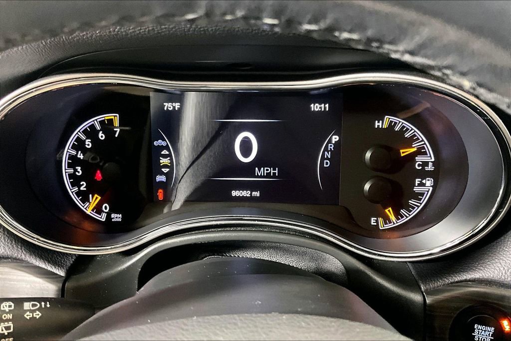 Used 2020 Jeep Grand Cherokee Limited AWD/4WD image 16