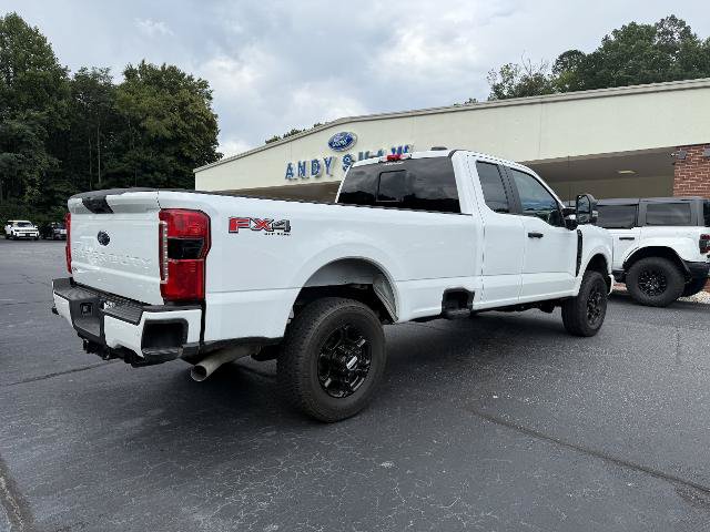 Certified 2025 Ford F350 XL w/ STX Appearance Package AWD/4WD image 10