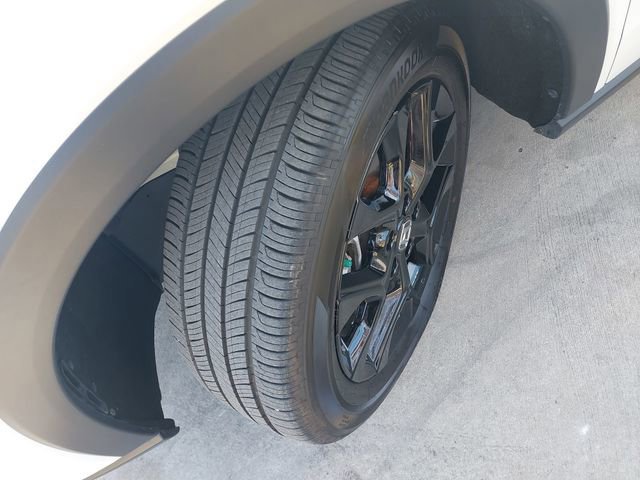 Used 2025 Honda HR-V Sport image 29