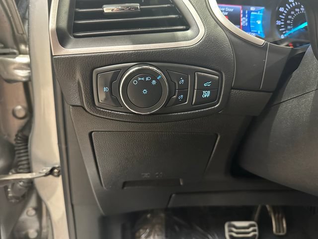 Certified 2021 Ford Edge ST-Line AWD/4WD image 16