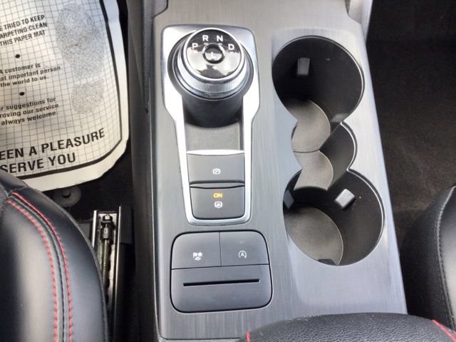 Certified 2025 Ford Escape ST-Line w/ Cold Weather Package AWD/4WD image 16