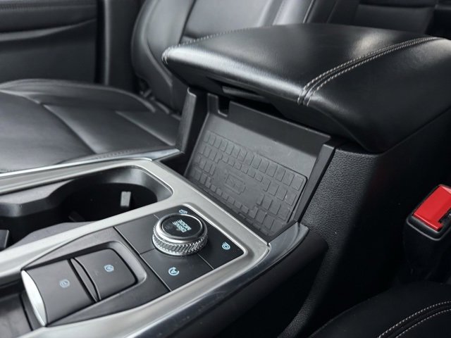 Certified 2023 Ford Explorer XLT w/ Equipment Group 202A image 23